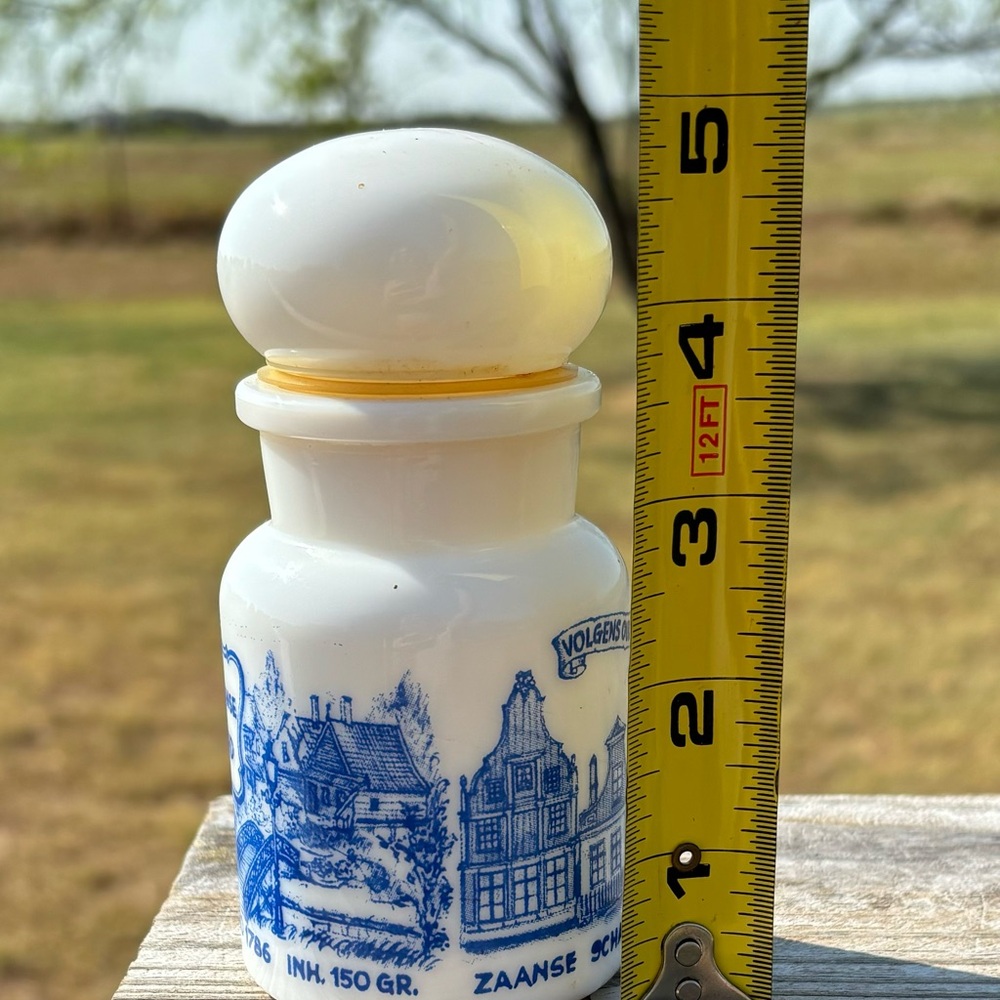 Vintage Belgium Milk Glass Apothecary Jar 5” - Picture 6 of 7